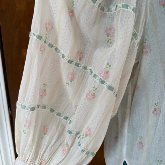 Loveshackfancy Rose printed Love Letters blouse Medium - Picture 4 of 8